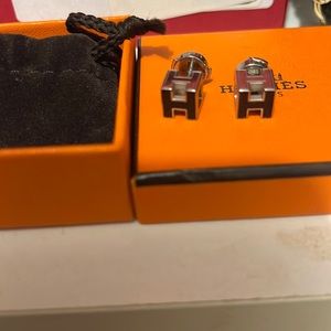 Athletic Hermès earnings